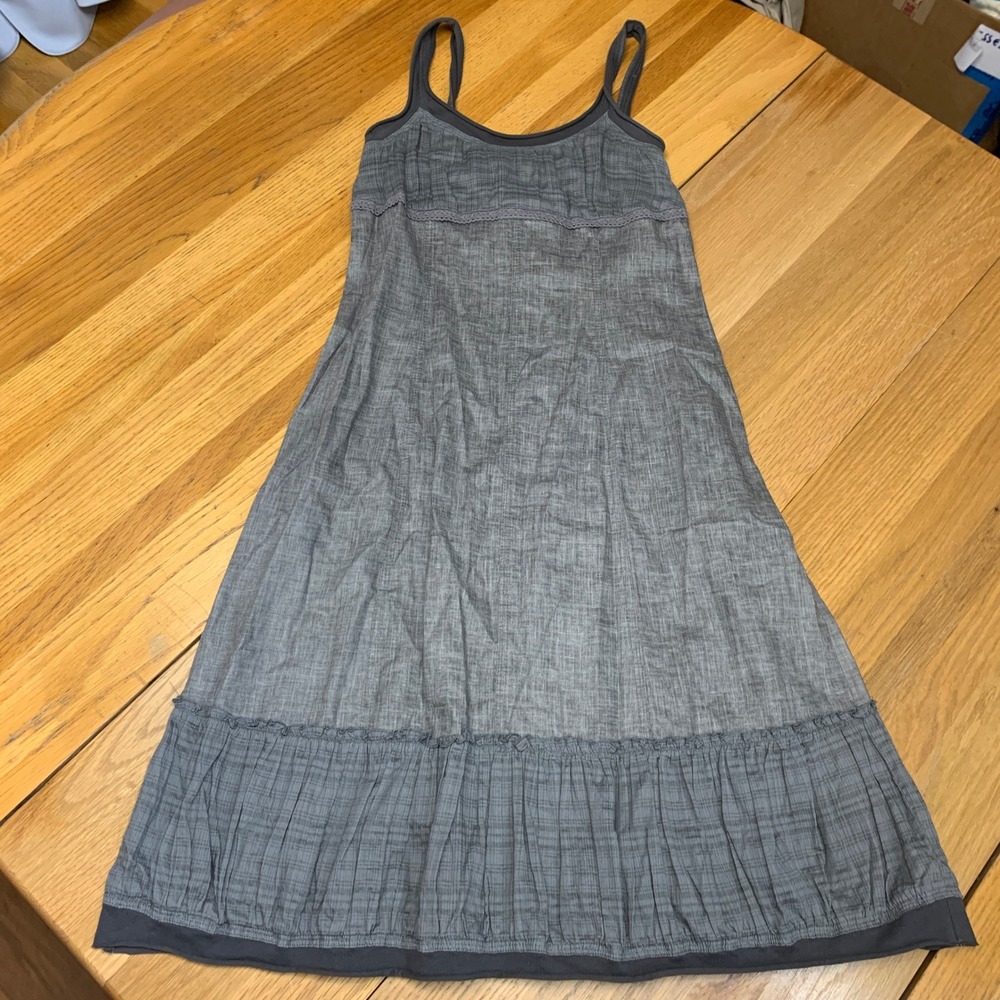 Matilda Jane Gray Linen Blend Tiered Ruffle Midi Dress Women Size M Crochet Lace